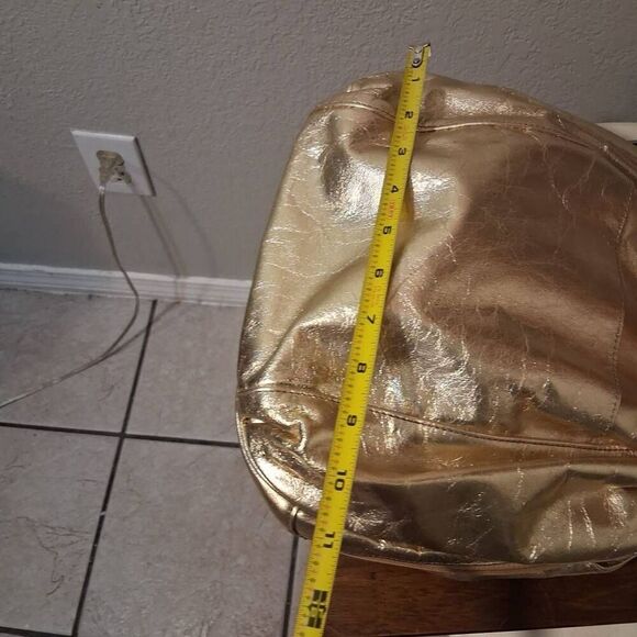 SAS Gold Shoulder Bag Metallic Hobo Design - Picture 9 of 11